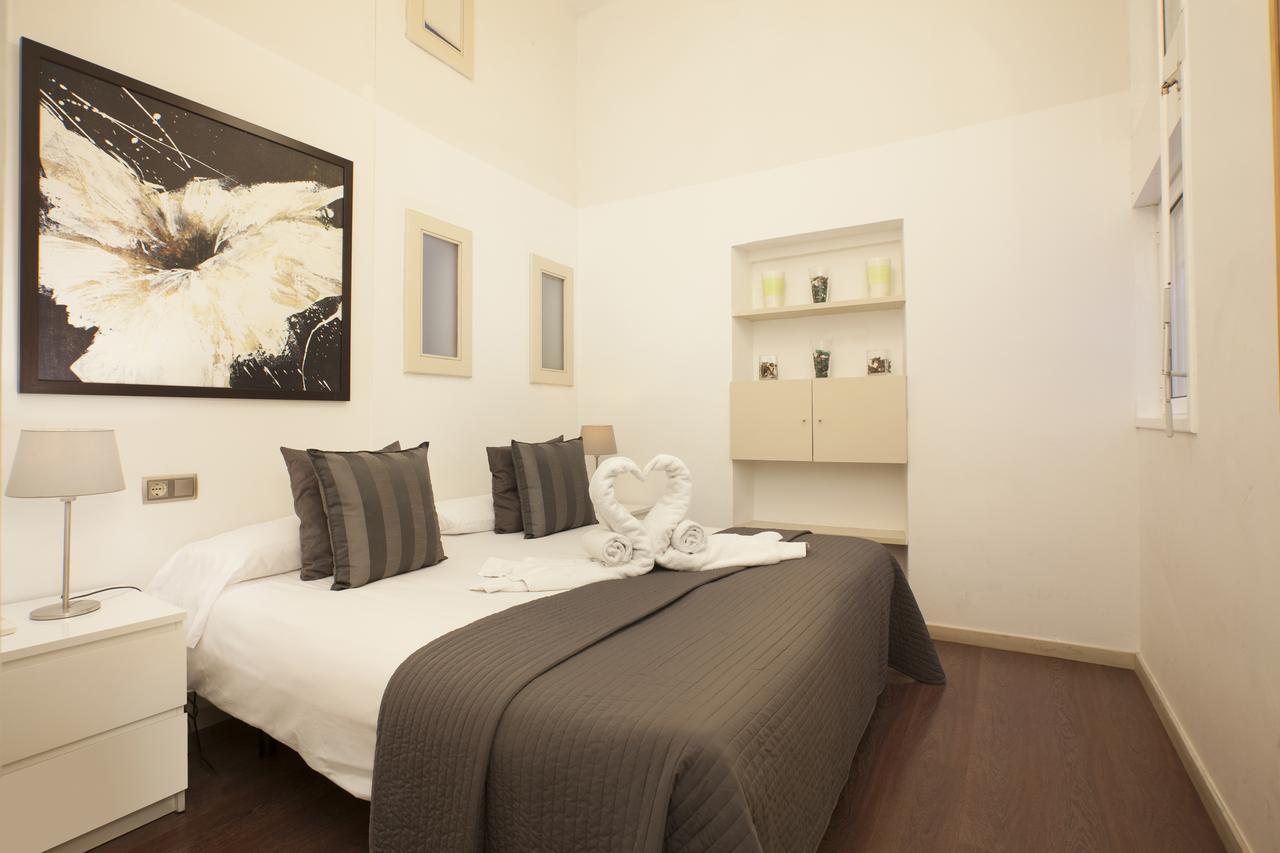 Rent Top Apartments Near Plaza De Catalunya Barcelona Ngoại thất bức ảnh