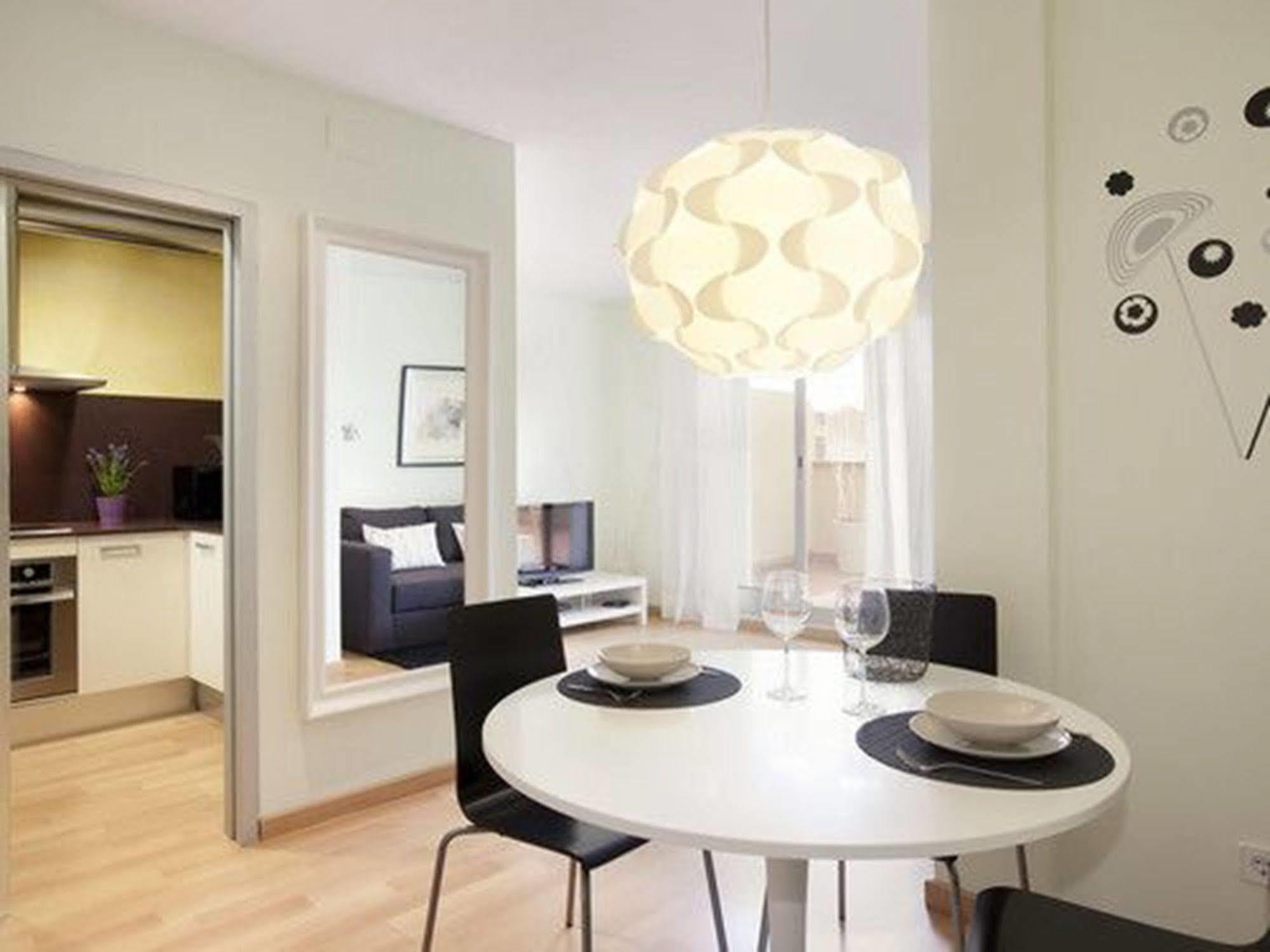 Rent Top Apartments Near Plaza De Catalunya Barcelona Ngoại thất bức ảnh