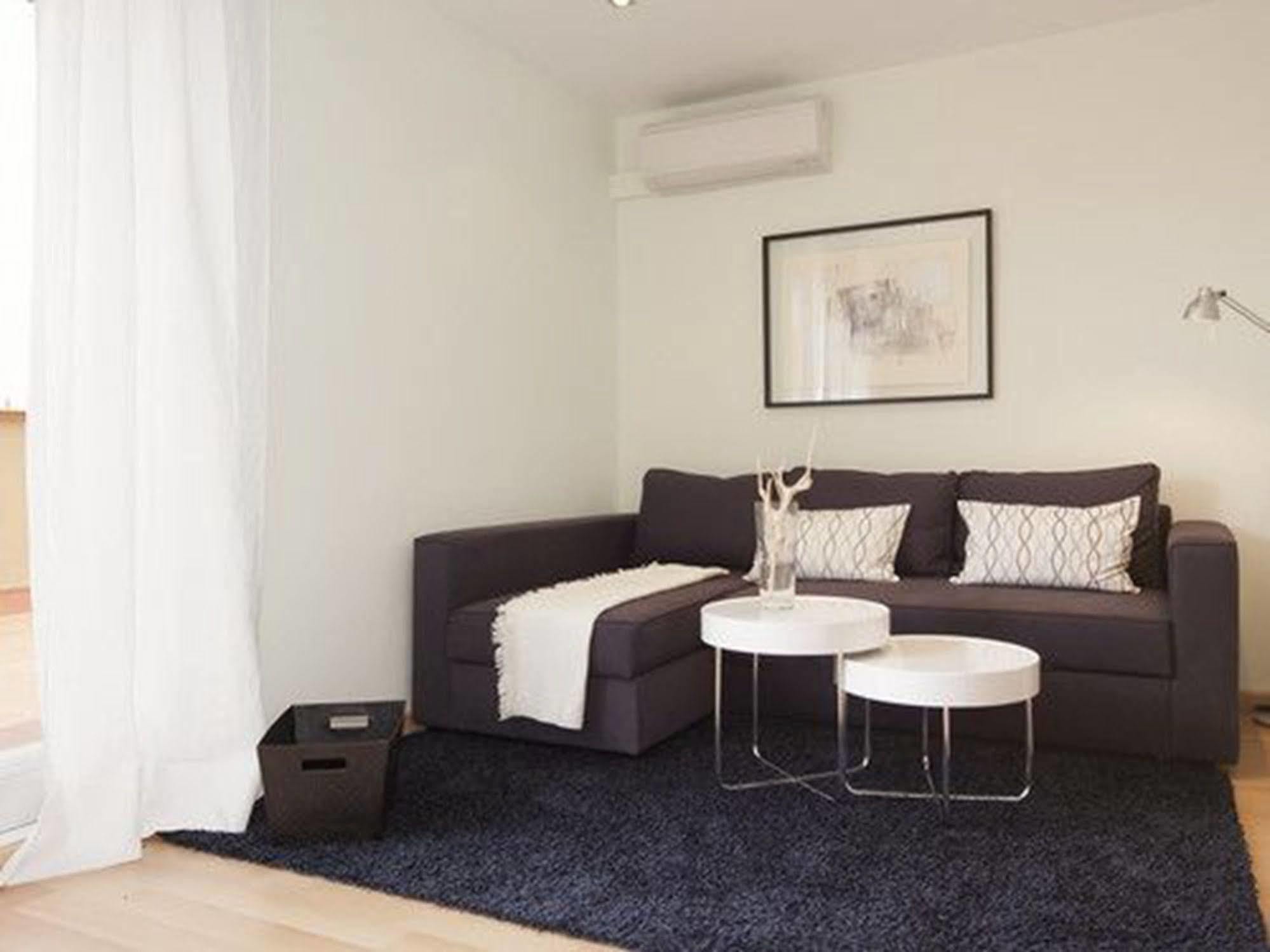 Rent Top Apartments Near Plaza De Catalunya Barcelona Ngoại thất bức ảnh