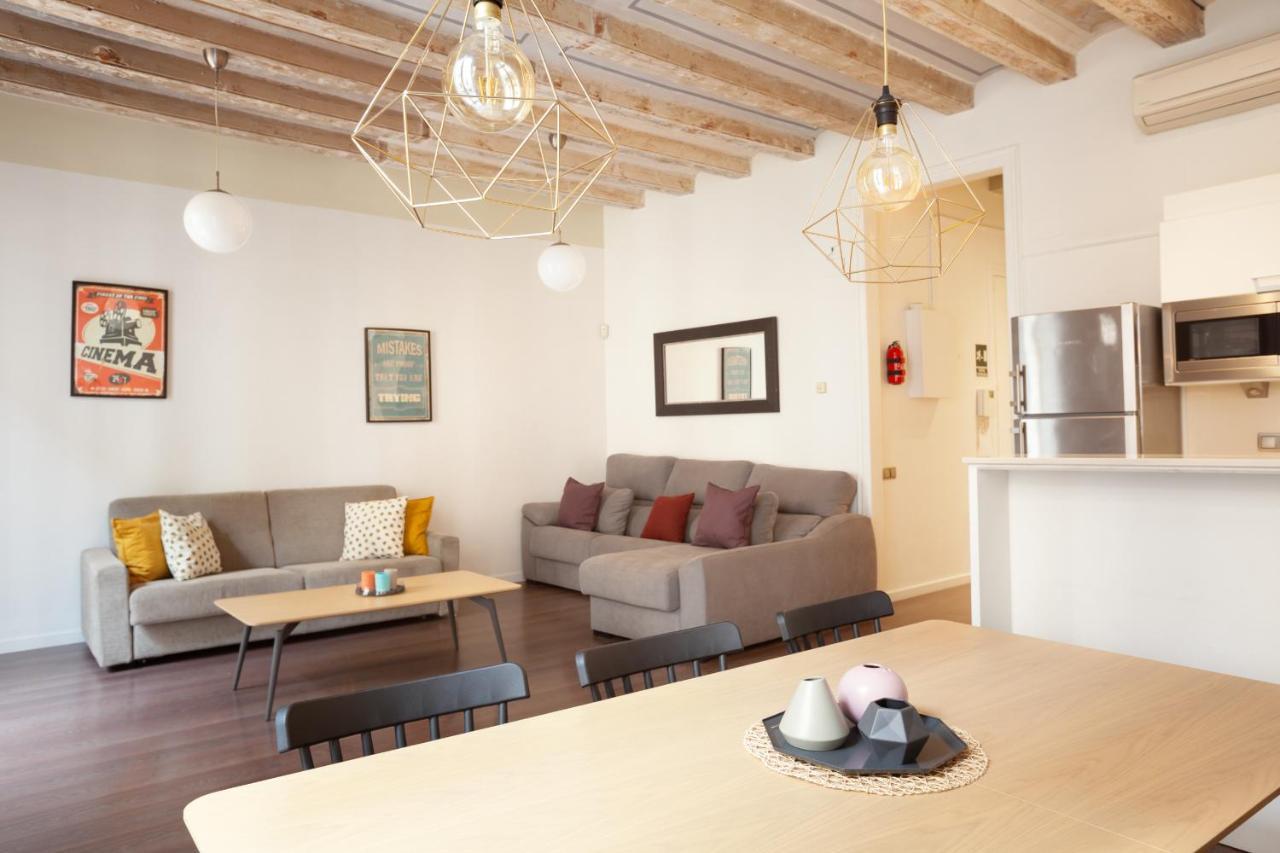 Rent Top Apartments Near Plaza De Catalunya Barcelona Ngoại thất bức ảnh