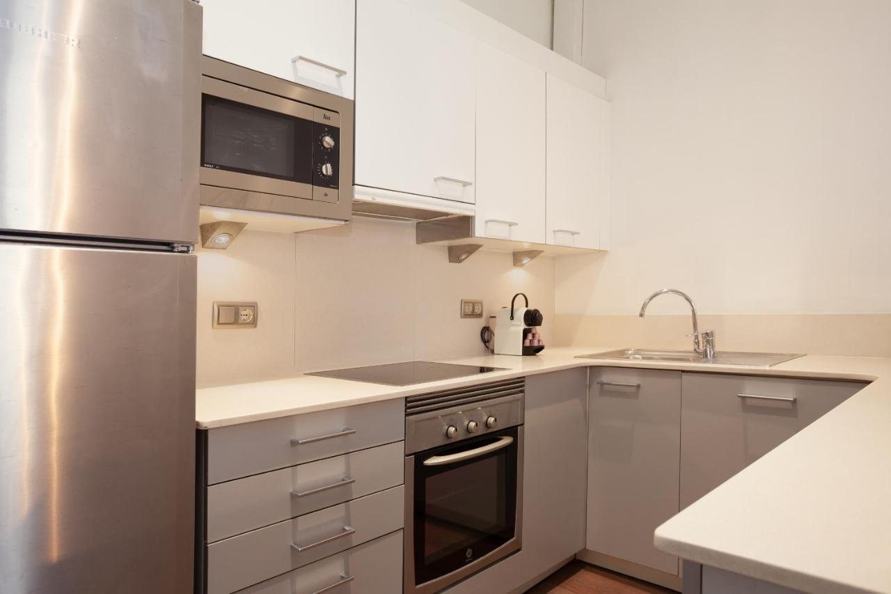 Rent Top Apartments Near Plaza De Catalunya Barcelona Ngoại thất bức ảnh