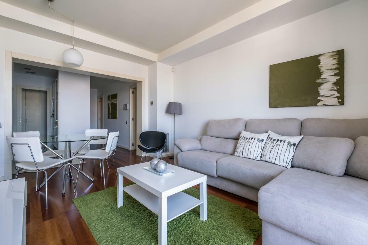 Rent Top Apartments Near Plaza De Catalunya Barcelona Ngoại thất bức ảnh