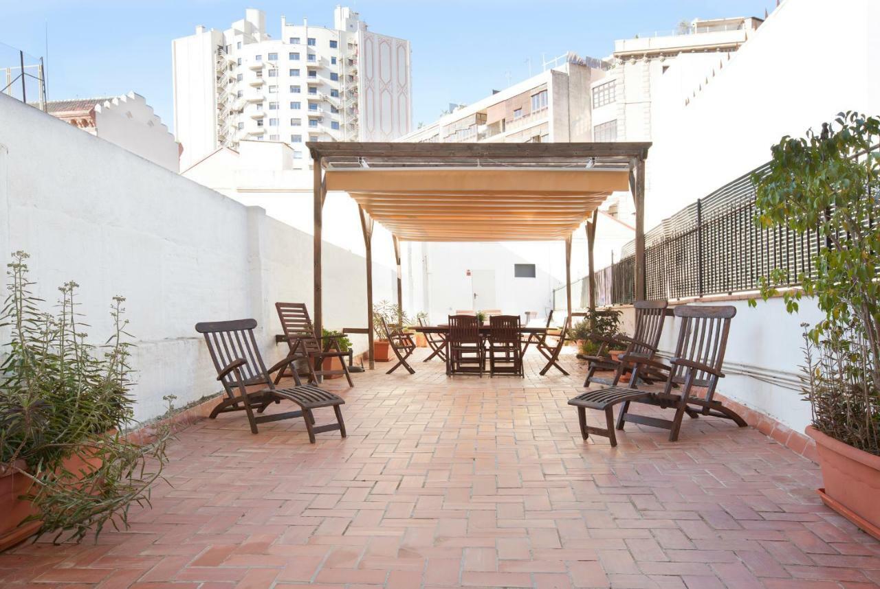 Rent Top Apartments Near Plaza De Catalunya Barcelona Ngoại thất bức ảnh